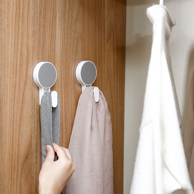 跡の残らないプラスチックフック